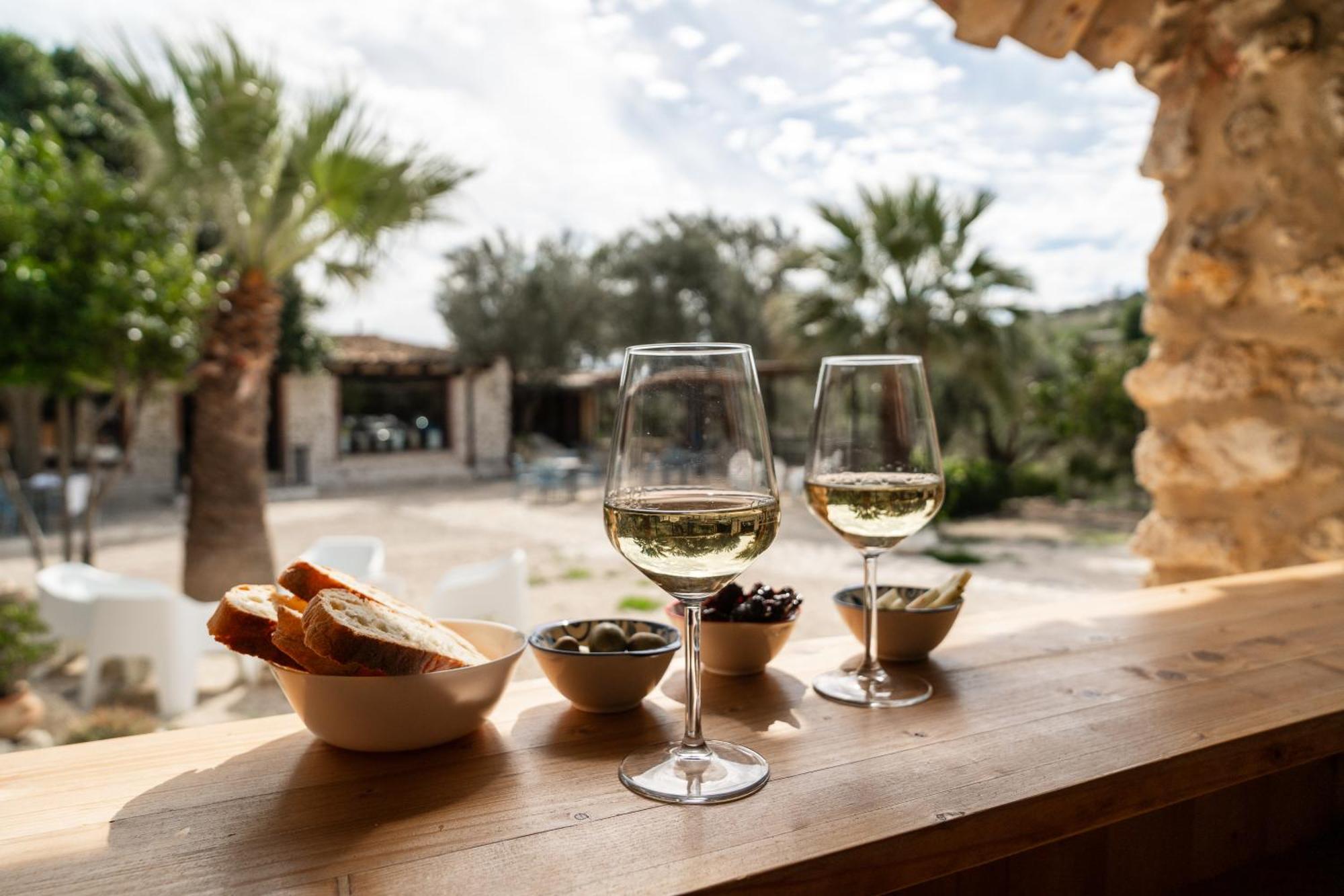 Roba Degli Ulivi Bed & Breakfast Agrigento Exterior photo