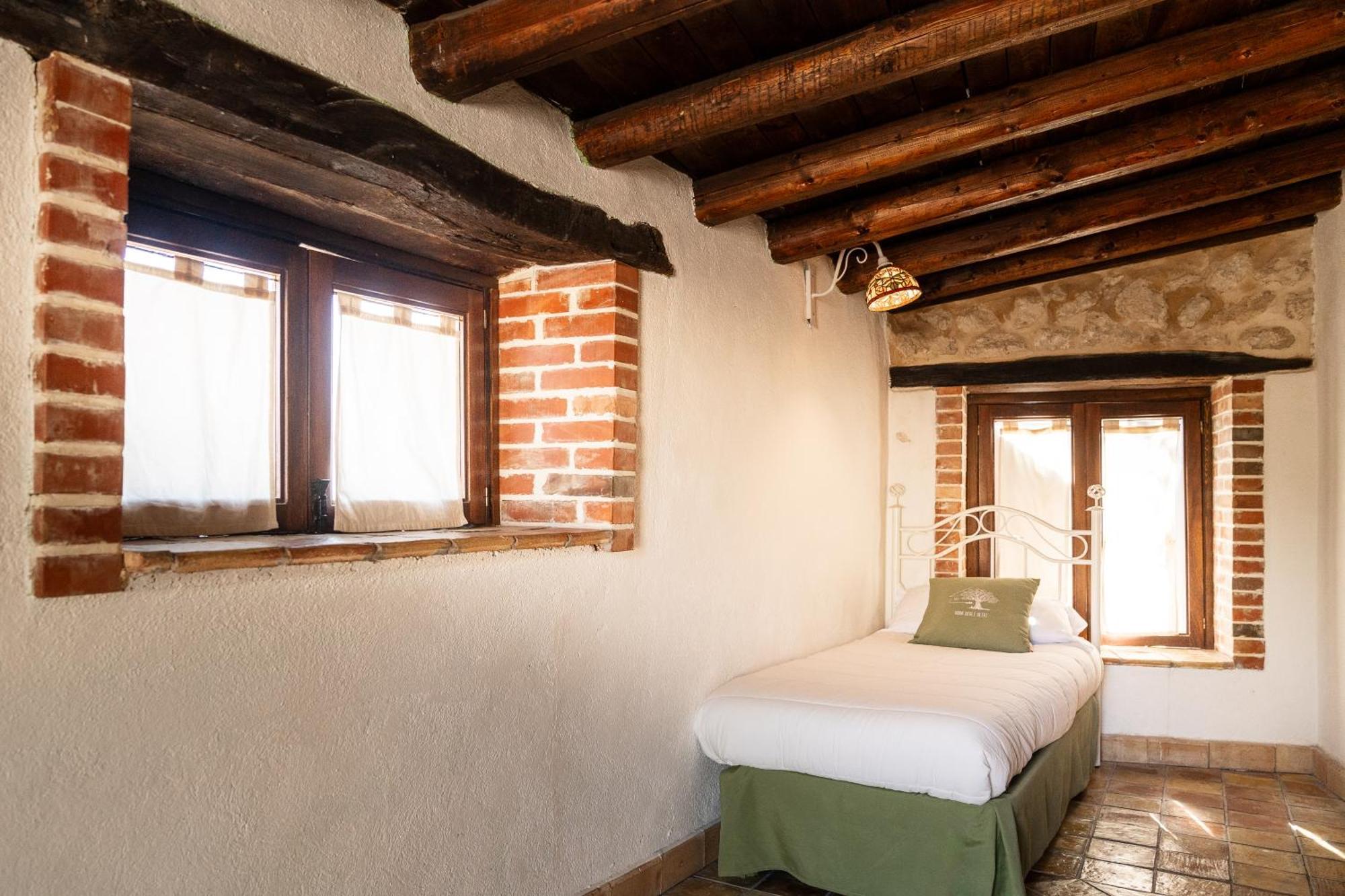 Roba Degli Ulivi Bed & Breakfast Agrigento Exterior photo
