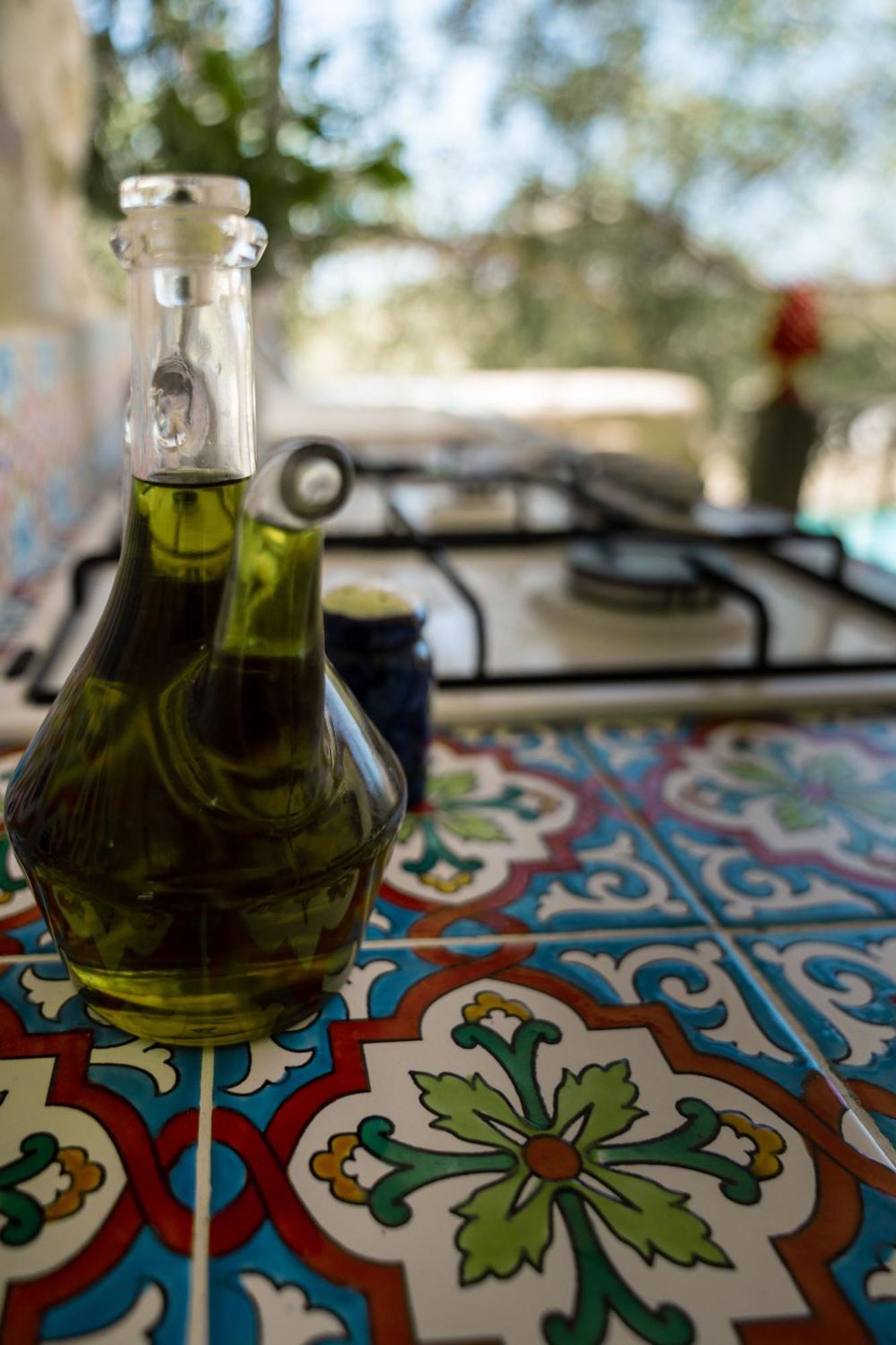 Roba Degli Ulivi Bed & Breakfast Agrigento Exterior photo