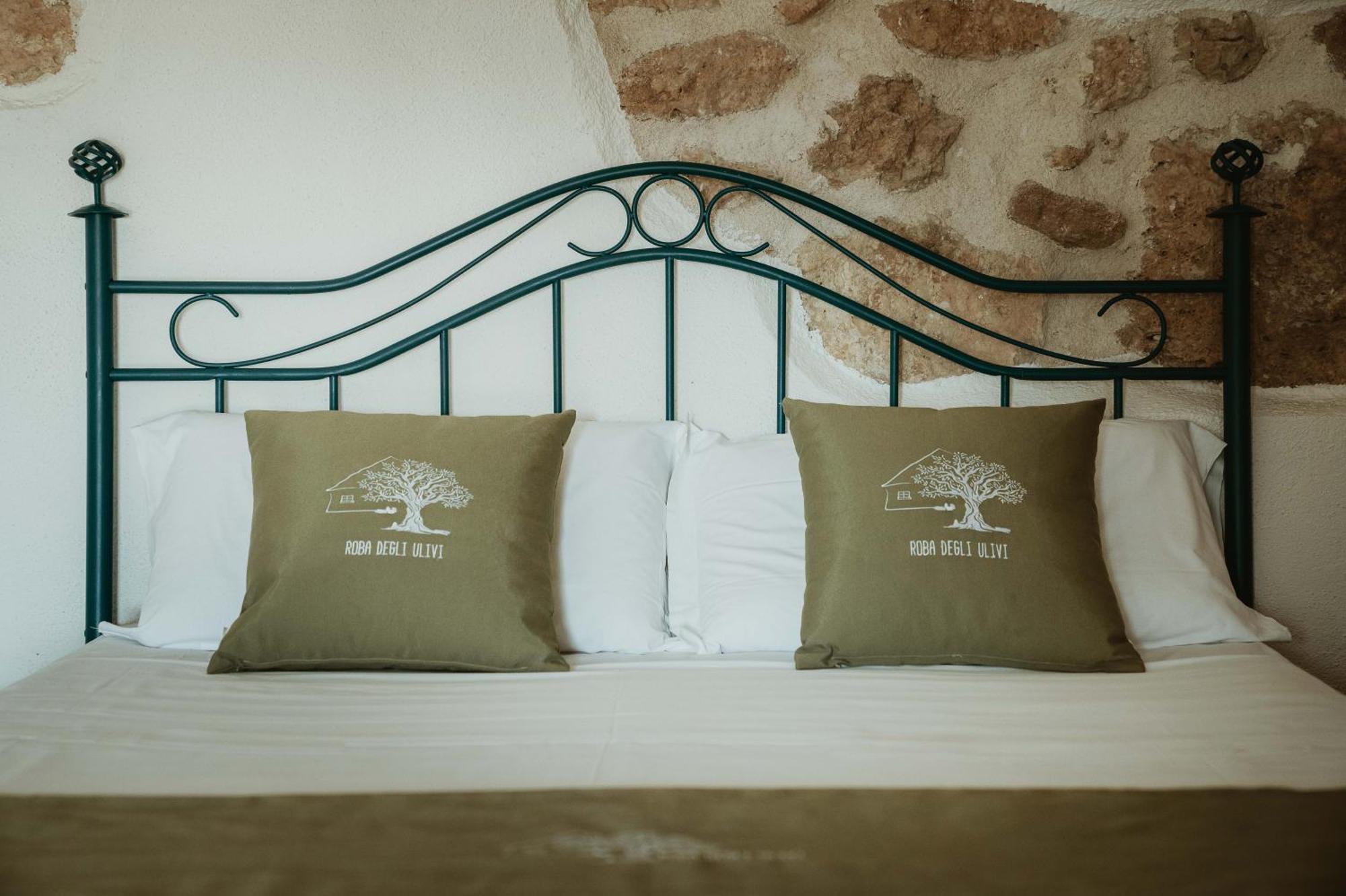 Roba Degli Ulivi Bed & Breakfast Agrigento Exterior photo